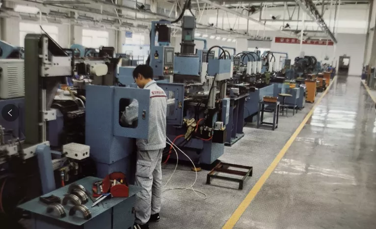 美國1.W.E大功率柴油機軸瓦自動生產線軸 瓦加工范圍: 80-120mm